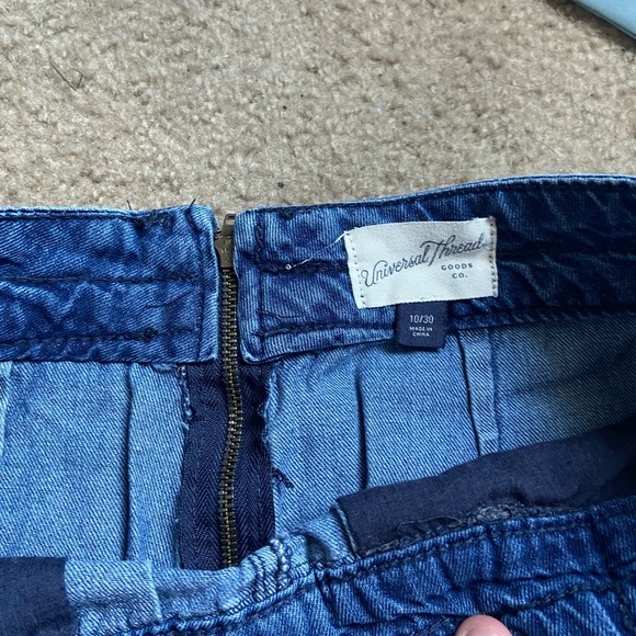 capri pants - Picture 3 of 4